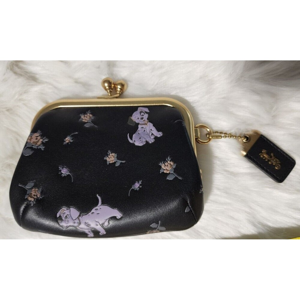 Coach x Disney 101 Dalmations Kiss Lock Leather Wallet Nwt - Picture 3 of 8
